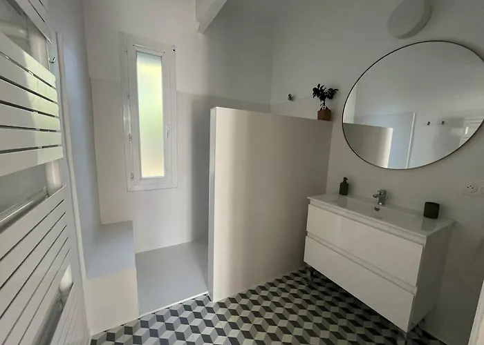 דירה La Maison De Camille Climatisation Parking Prive Wifi קרקסון